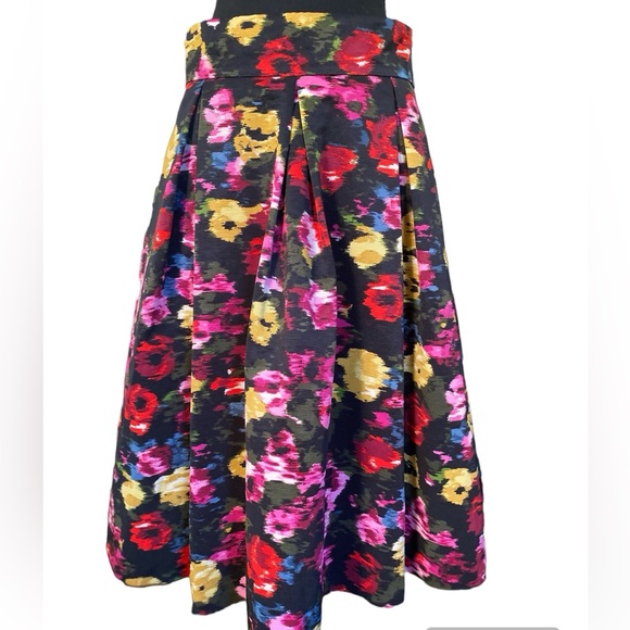 Eliza J Fllral Pleated Midi Skirt Black and Red Pink Yellow Size 10 - Picture 2 of 15